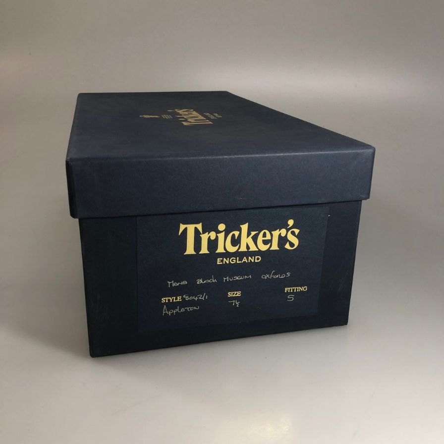 トリッカーズ レザーシューズ ストレートチップ カーフ ブラック 8042 ブラック メンズ サイズ 7.5 Tricker`s APPLETON ビジネスシューズ 約25.5cm【LA】【中古】