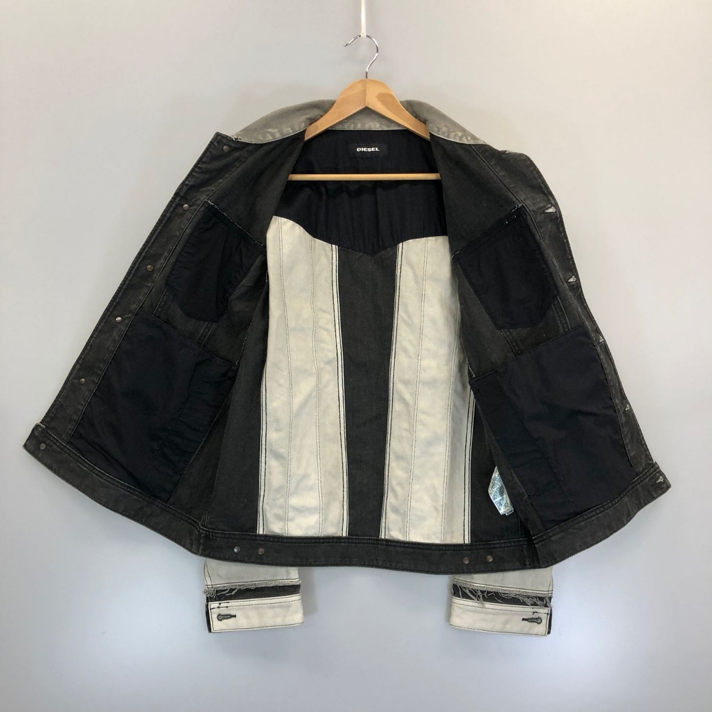 美品◆ディーゼル デニムジャケット スター D-ILLIE ペイント メンズ ホワイト Lサイズ DIESEL 【AFA16】