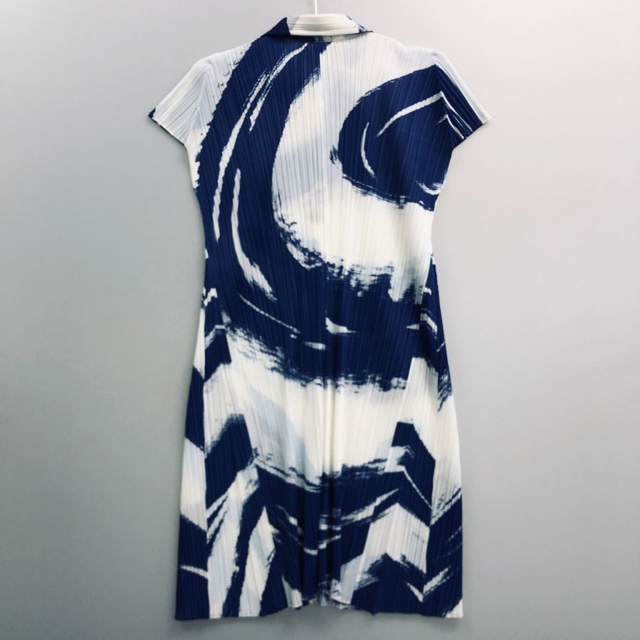 美品◆プリーツプリーズ イッセイミヤケ プリーツプリーズ   ワンピース PP21-JJ712 総柄ブルー サイズ4 PLEATS PLEASE 【AFB4】