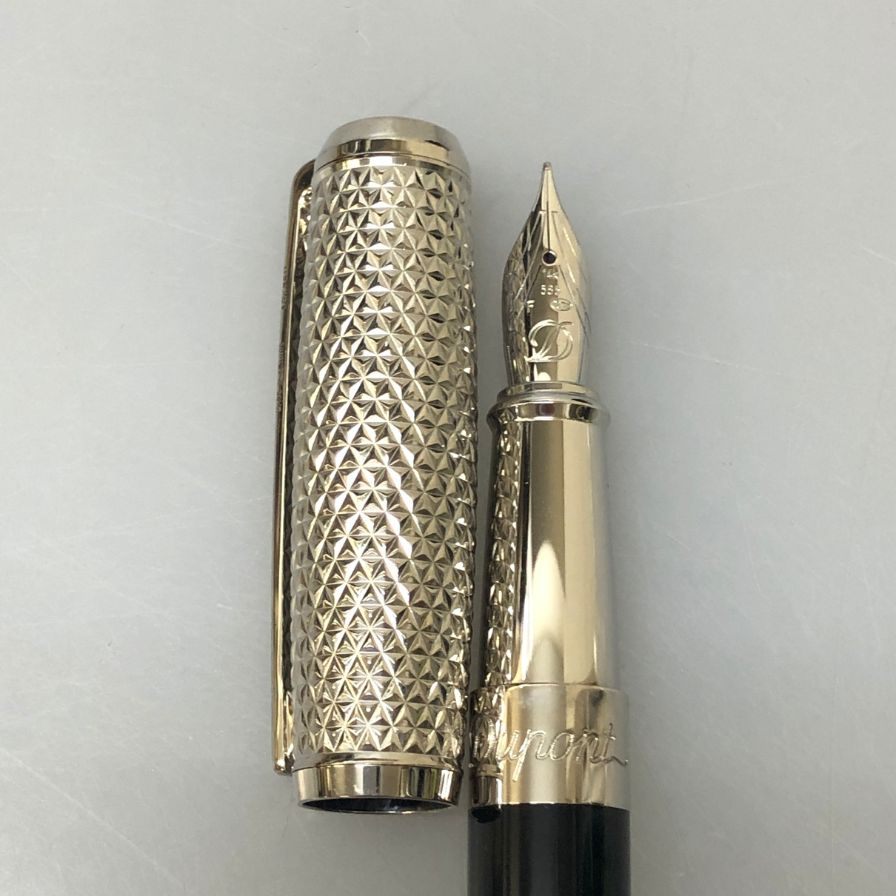 デュポン 万年筆 ラインD エタニティ ファイヤーX ペン先14K Fニブ シルバー系 S.T. Dupont【AFI6】