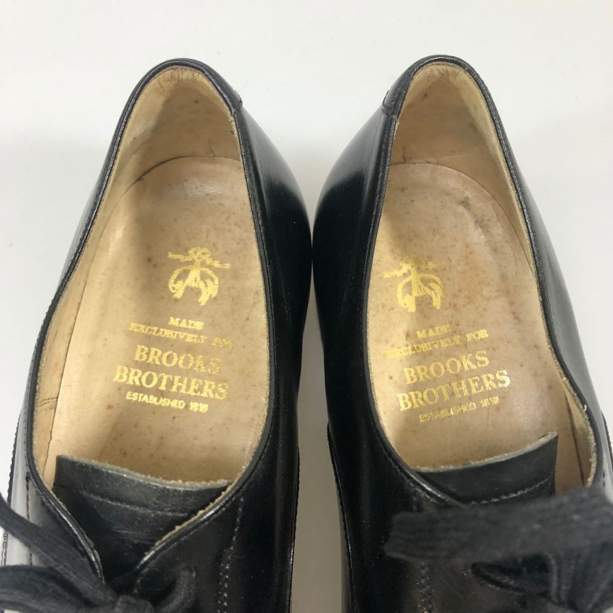 ブルックスブラザーズ レザーシューズ 内羽 パンチドキャップトウ ストレートチップ ブラック メンズ サイズ24.5 Brooks Brothers 約24.5cm【AFC33】