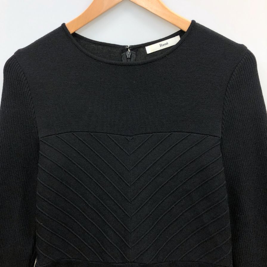 René - Rene ルネ ウール シルクブレンド ノースリーブ ニット カットソー ブラック size 38 レディース トップス 中古◇ルネ ワンピース 長袖 ウール ニット 背面ジップ ブラック