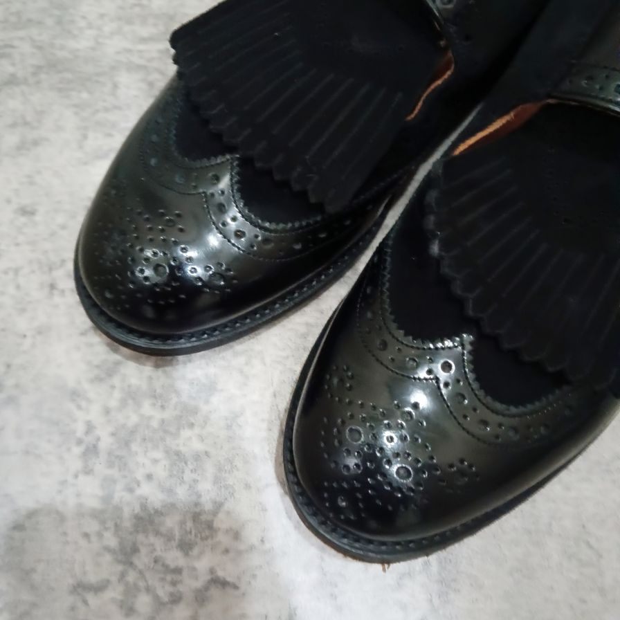 トリッカーズ M7610 ワンストラップシューズ タッセル付き ブラック スエードパテントレザーコンビ  メンズ サイズUK7  Tricker's スリッポン 約25.5cm【LA】【中古】