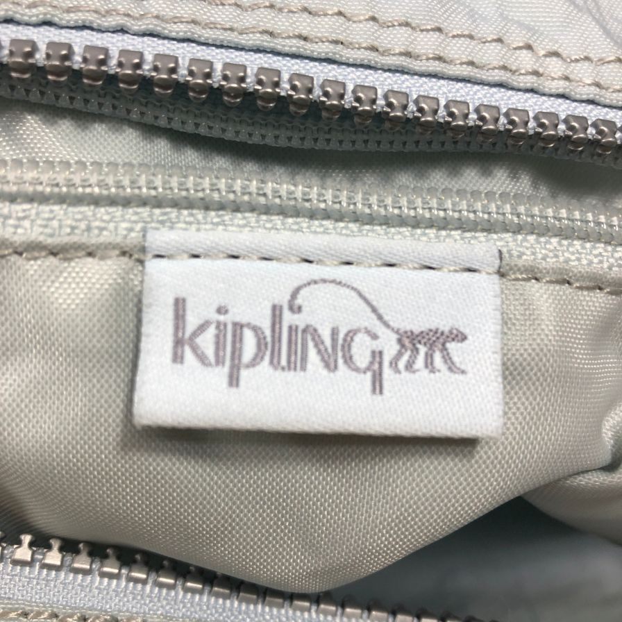 キプリング ショルダーバッグ ホワイト チャーム付き  kipling【AFE5】