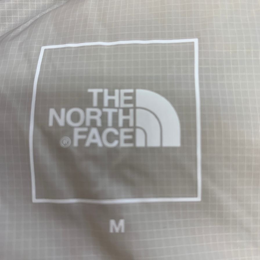 新品同様◆ザ ノース フェイス NS62515 スノーボードジャケットウェア アイボリー ユニセックス サイズM THE NORTH FACE 【AFA9】