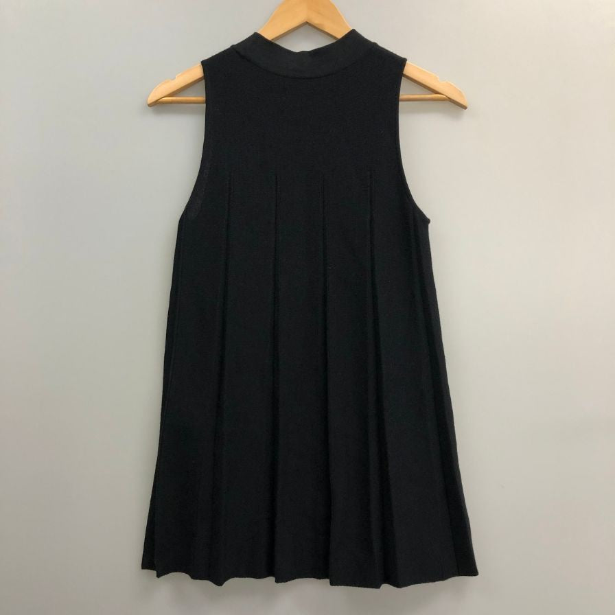 美品◆フォクシ―ニューヨーク ノースリーブ トップス チュニック プリーツあしらい 40019 ウール ブラック サイズ40 FOXEY NEWYORK 【AFB34】
