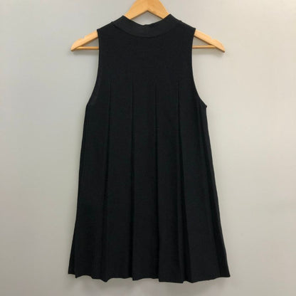 美品◆フォクシ―ニューヨーク ノースリーブ トップス チュニック プリーツあしらい 40019 ウール ブラック サイズ40 FOXEY NEWYORK 【AFB34】