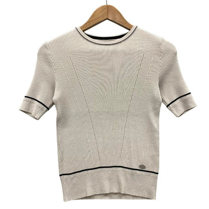 極美品◆フォクシー 半袖ニット カットソー ロゴプレート サイズ38 ベージュ レディース 34854-KATFY27TM FOXEY 【AFB11】