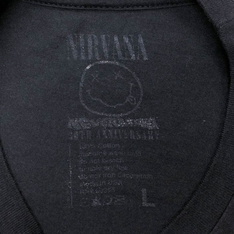 美品◆ニルヴァーナ Tシャツ 公式 半袖 プリント バンド バンT ブラック系 メンズ サイズL Nirvana 【AFB29】