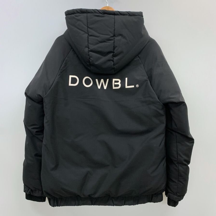 美品◆ダブル フーディ ブルゾン トップス 中綿 バックロゴ メンズ サイス42 ブラック DOWBL 【AFA8】