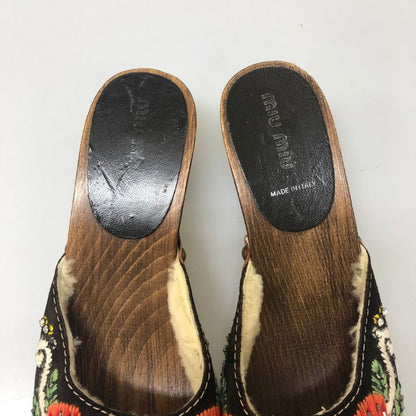 ミュウミュウ ミュール 花柄 刺繍×ラインストーン ベロア ボア付き ブラック サイズ37 レディース MIU MIU 約24.0cm【AFC1】