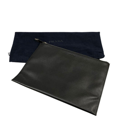 プラダ サフィアーノ レザー 薄型 クラッチ バッグ ブラック PRADA【AFE8】