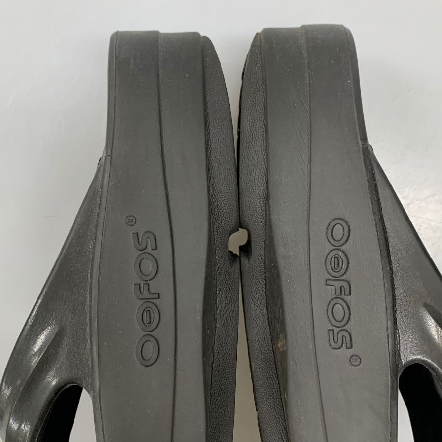 ウーフォス 厚底サンダル ブラック ラバー メンズ サイズ41 OOFOS 約26.0cm【AFC29】