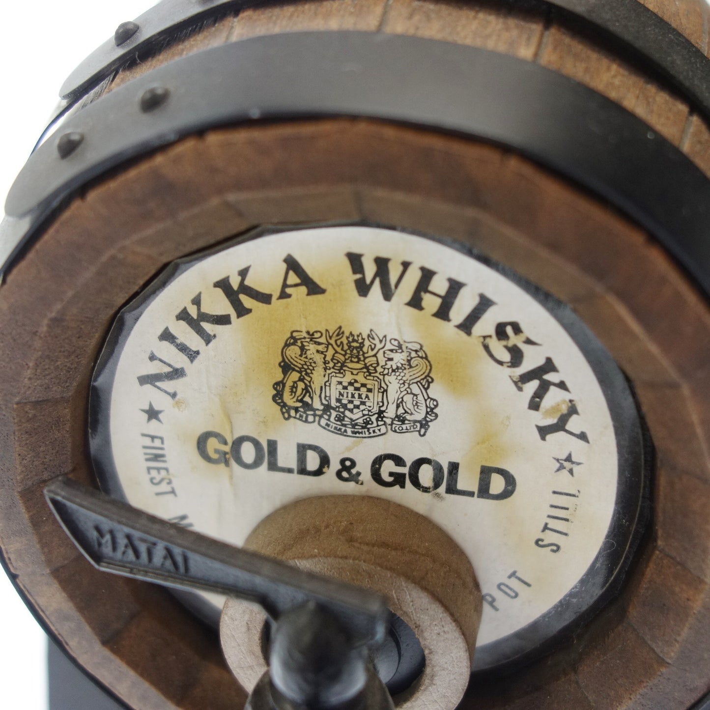 Nikka 威士忌 GOLD &amp; GOLD G&amp;G 木桶分配器展示带支架 NIKKA 威士忌 [AFI23] [二手] 