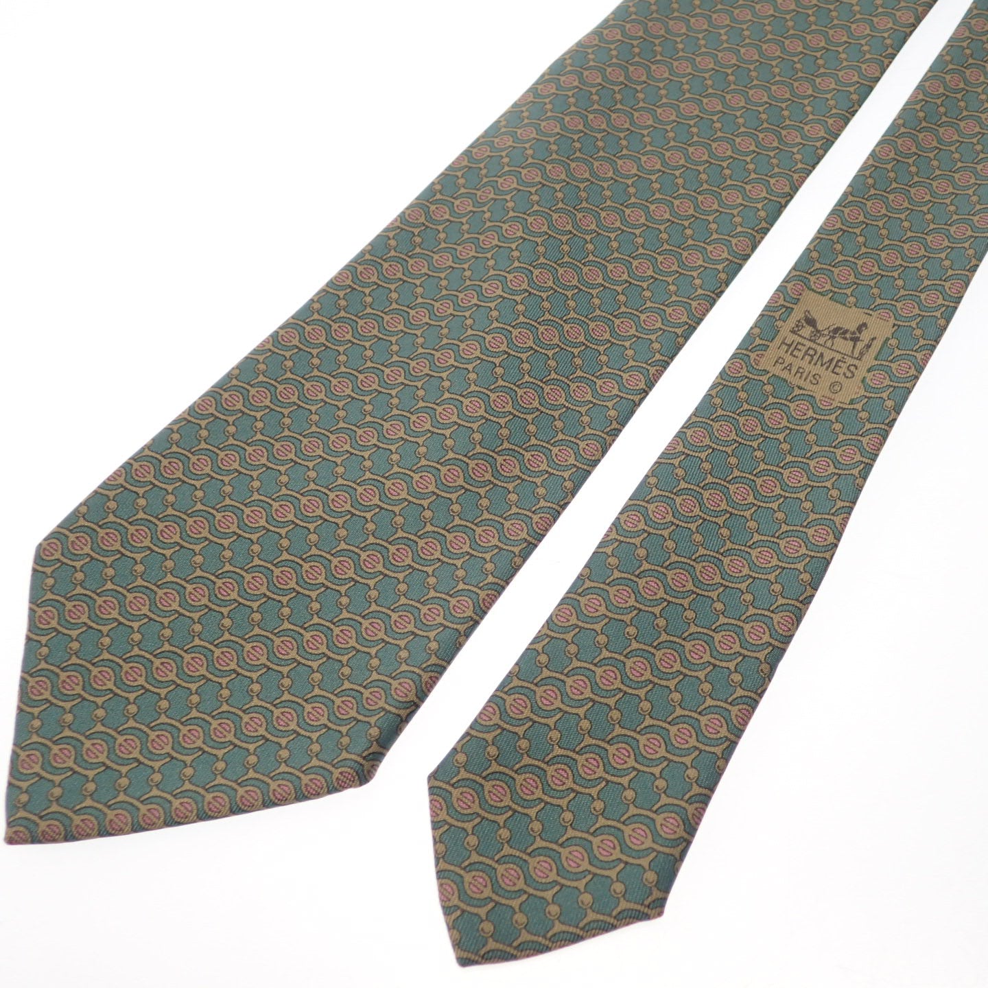 Good condition◆Hermes tie 100% silk wood pattern &amp; all over pattern HERMES 2 piece set [AFI4] 