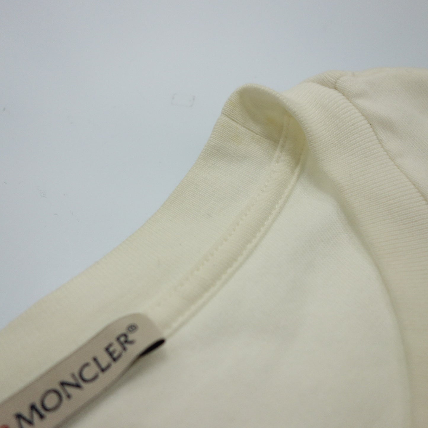 状况良好◆Moncler 带口袋棉质 T 恤 2019 男式 M 码 白色 MONCLER MAGLIA [AFB3] 