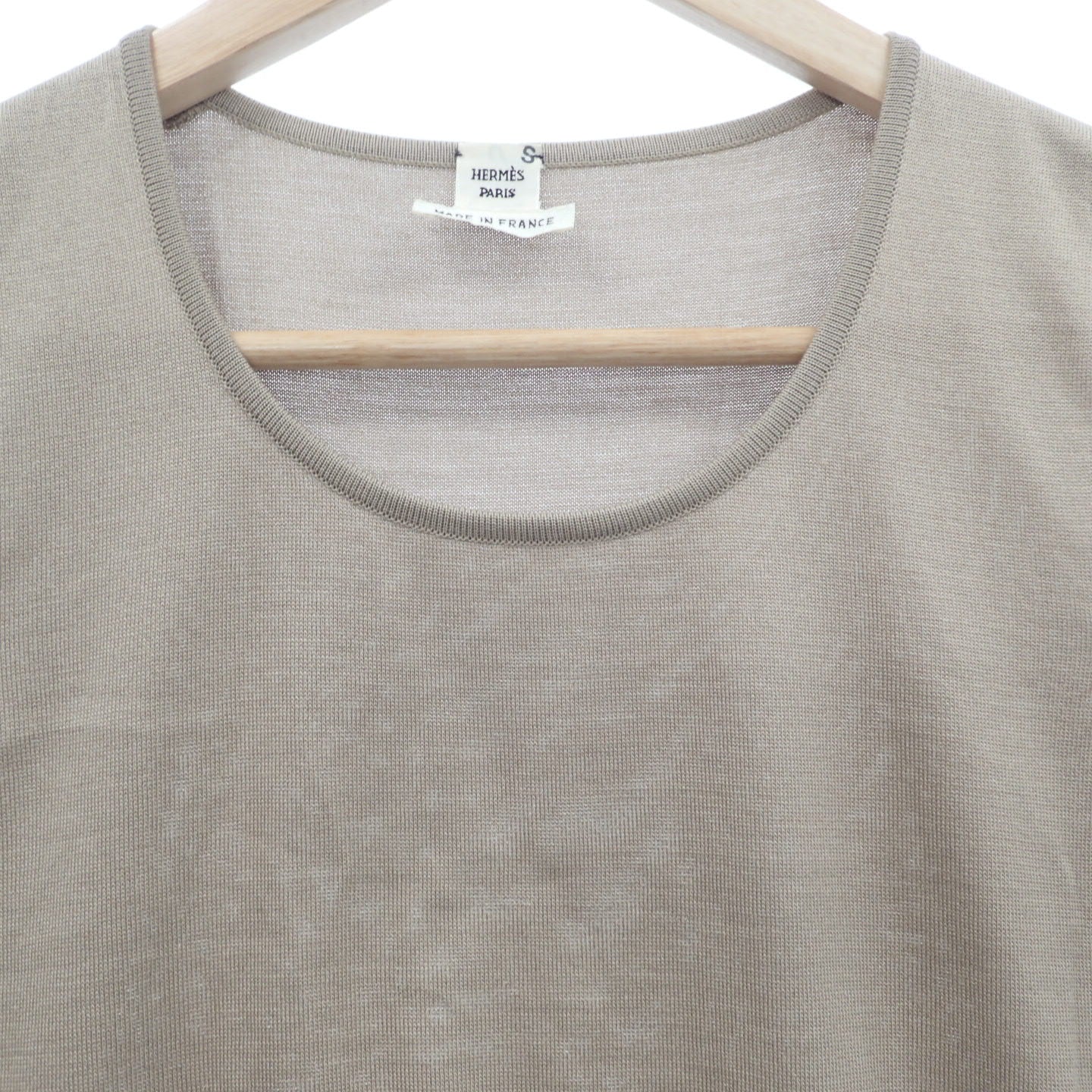 Hermes Sleeveless Tops Silk Ladies Beige 38 HERMES [AFB18] [Used] 