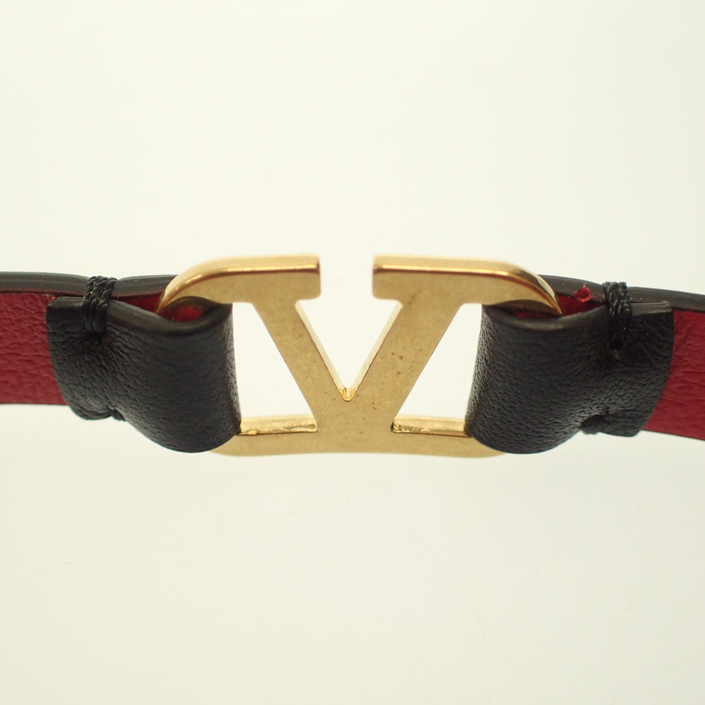 Like new◆Valentino leather bracelet V logo 2 rows black series VALENTINO [AFI8] 