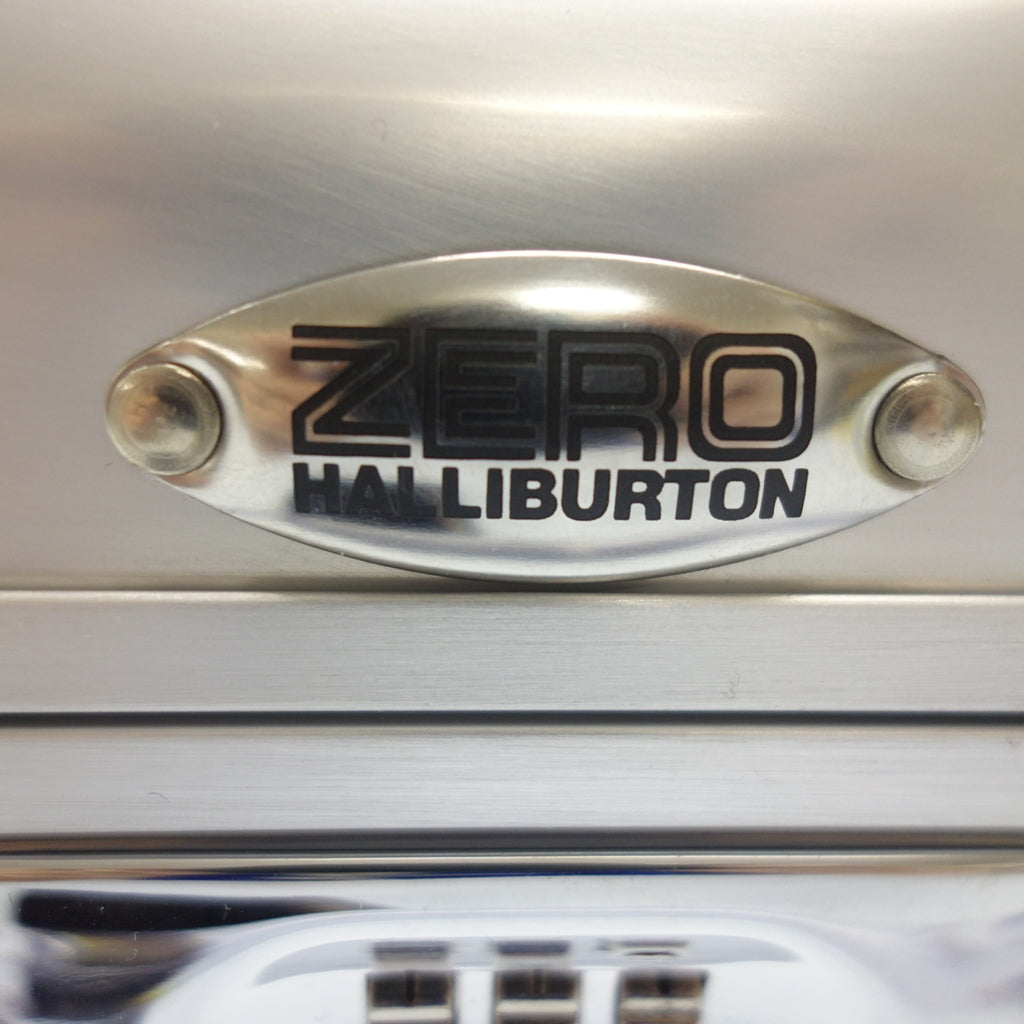 未使用 ◆ZERO HALLIBURTON 公文包透明手柄表盘型银 ZERO HALLIBURTON [AFE8] 