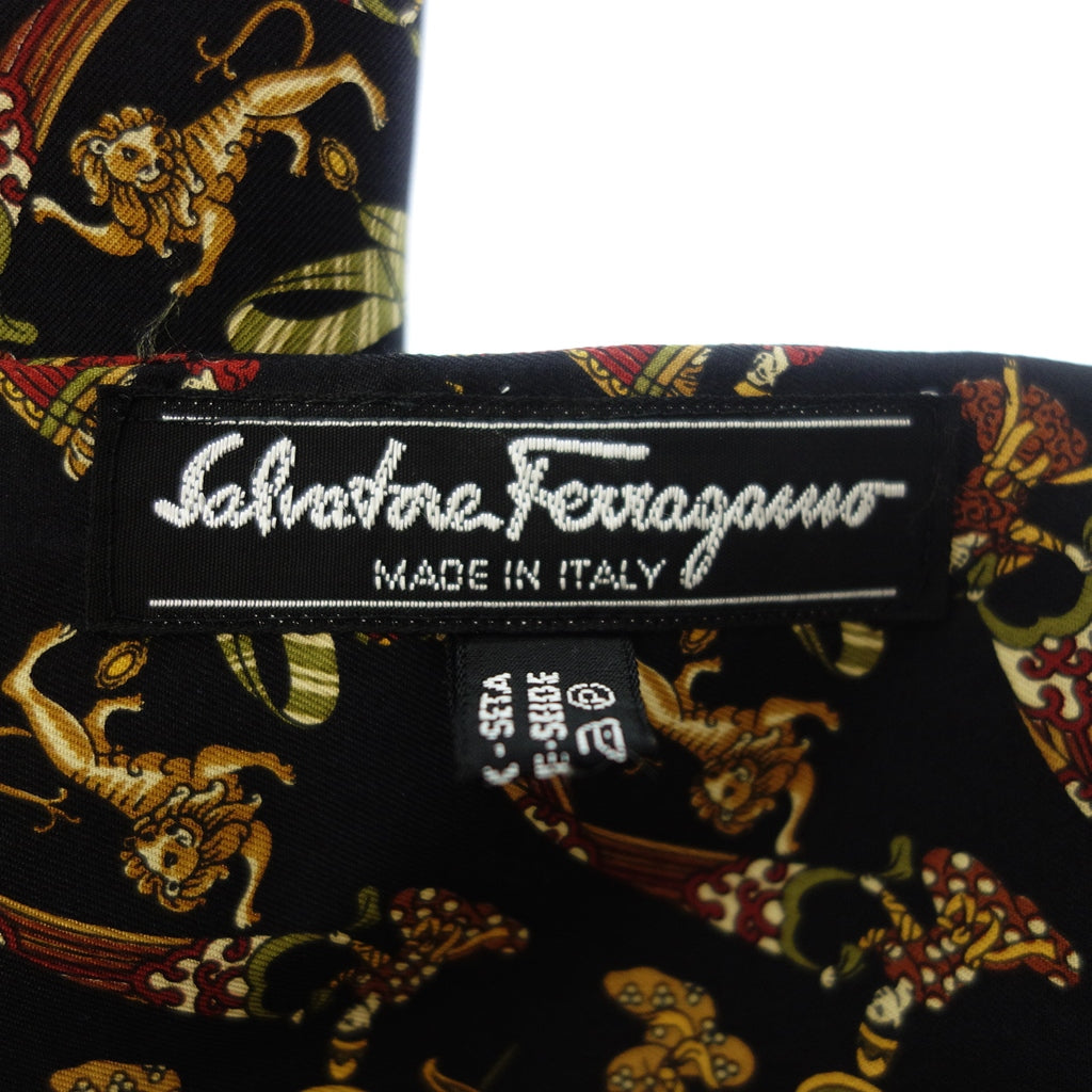 美品◆サルヴァトーレ フェラガモ ストール シルク 黒 マルチ 総柄 Salvatore Ferragamo【AFI21】