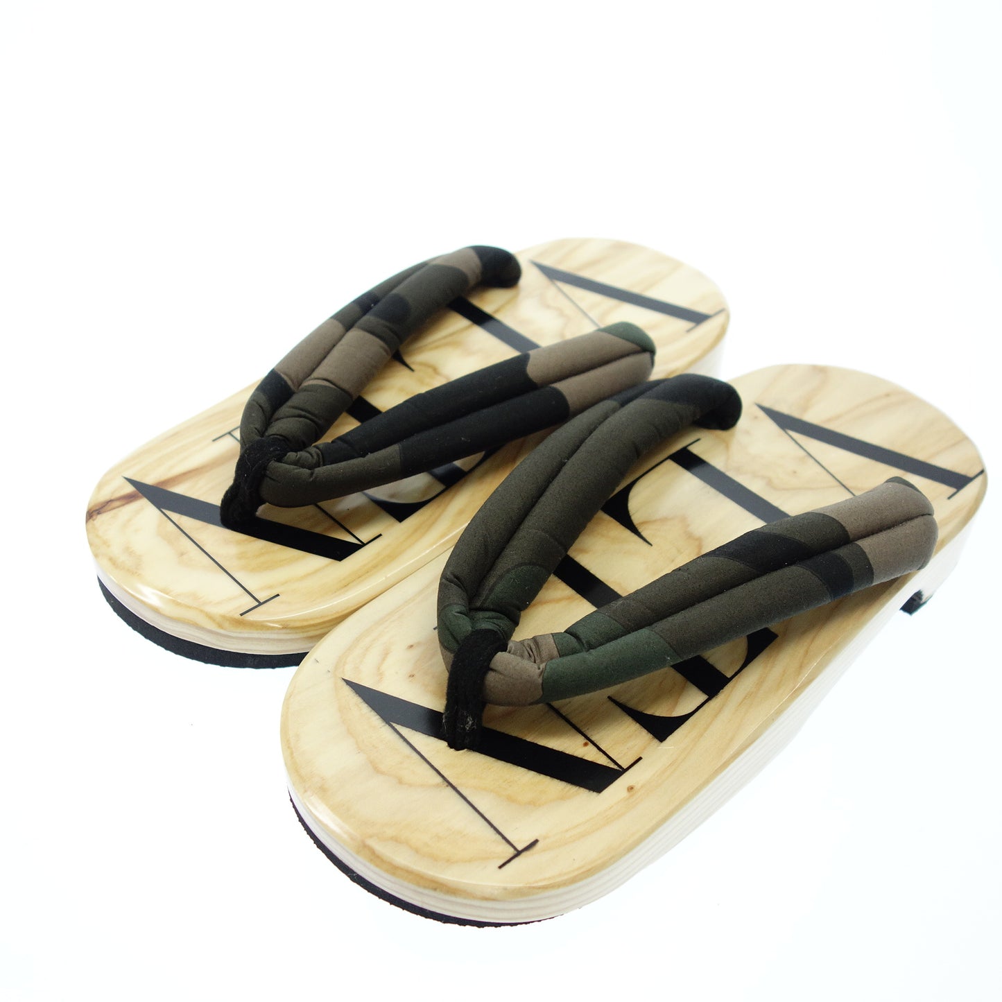 Valentino Geta Camouflage VLTN Logo VALENTINO [AFC41] [Used] 