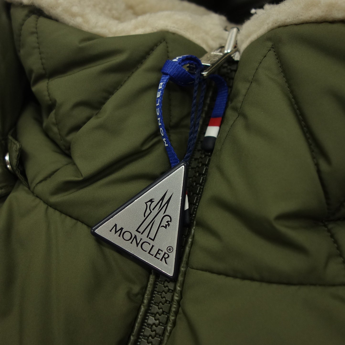 Moncler 羽绒服 22AW BAYUDA 男式 3 绿色 MONCLER [AFA1] [二手] 