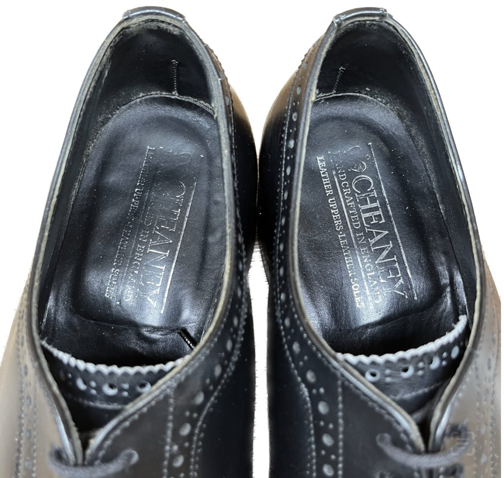 美品◆チーニー プレーントゥシューズ ブローギング ブラック UK7.5 CHEANEY