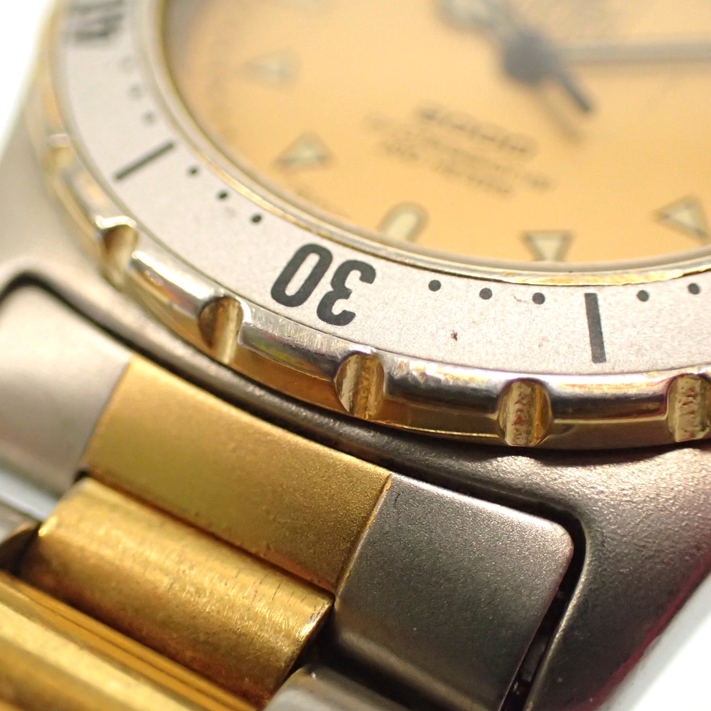 Used ◆TAG Heuer watch 974.013F 2000 Series Professional 200M Date Quartz Silver x Gold TAG HEUER [AFI2] 