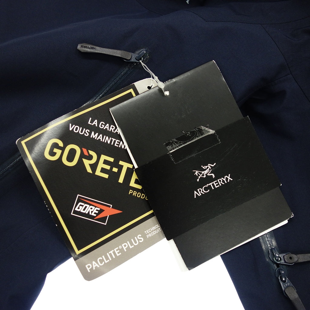 Like new◆Arc'teryx Beta SL Hybrid Jacket Blouson Gore-Tex 23705 Men's Navy L Beta SL Hybrid Jacket TUI GORE-TEX ARC'TERYX [AFB37] 