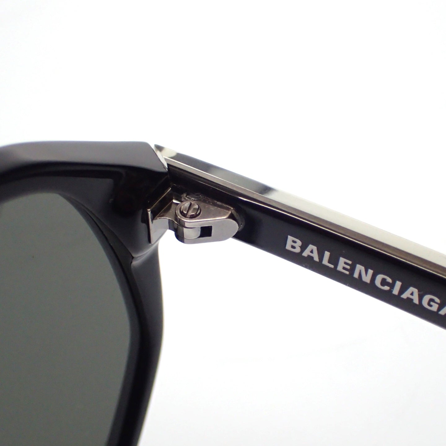 バレンシアガ サングラス 58□17-140 BB0005S 001 黒 ケース付き BALENCIAGA