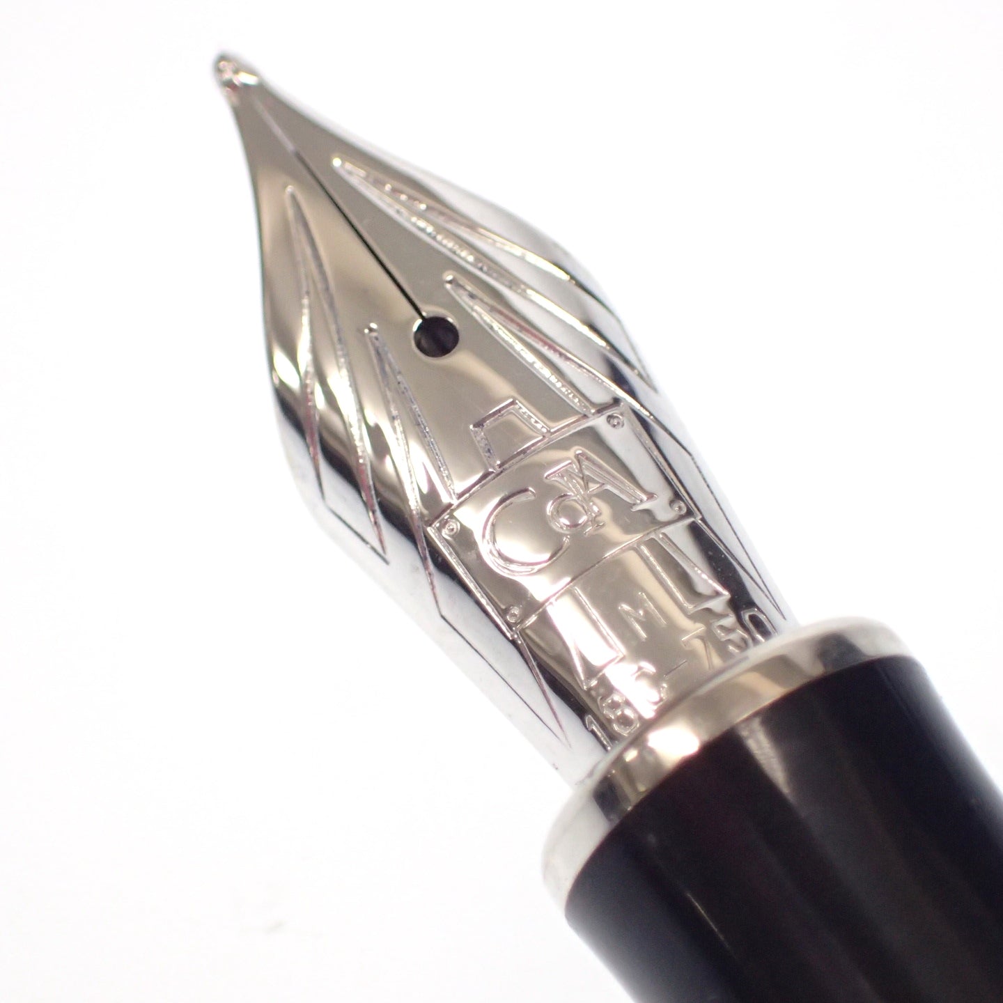 Caran dACHE 钢笔圆珠笔 2 支笔尖套装 18C750 银色带盒 CARAN dACHE [AFI19] [二手] 
