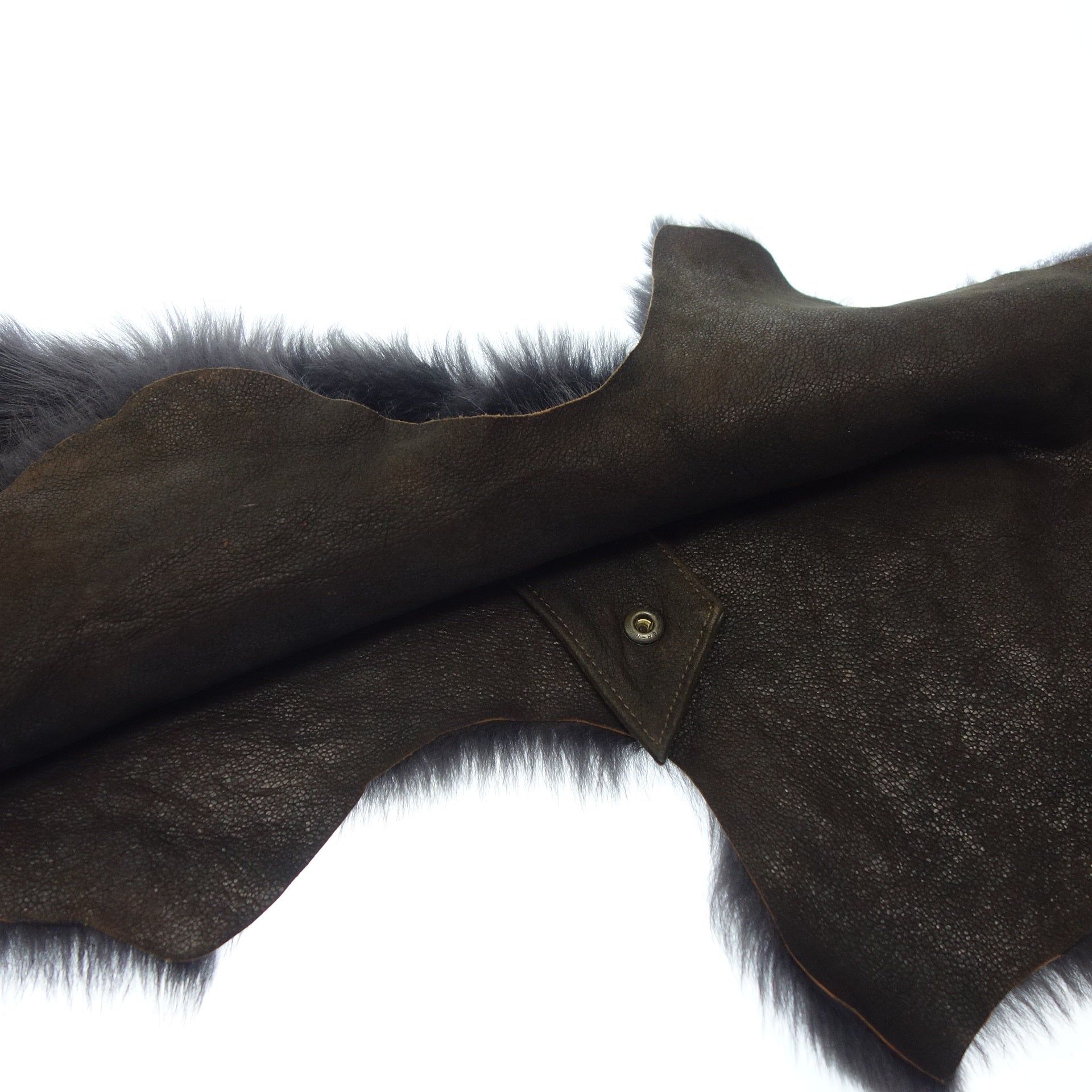 中古◇カールドノヒュー ケープ ムートン ポンチョ ラム100％ ダーク