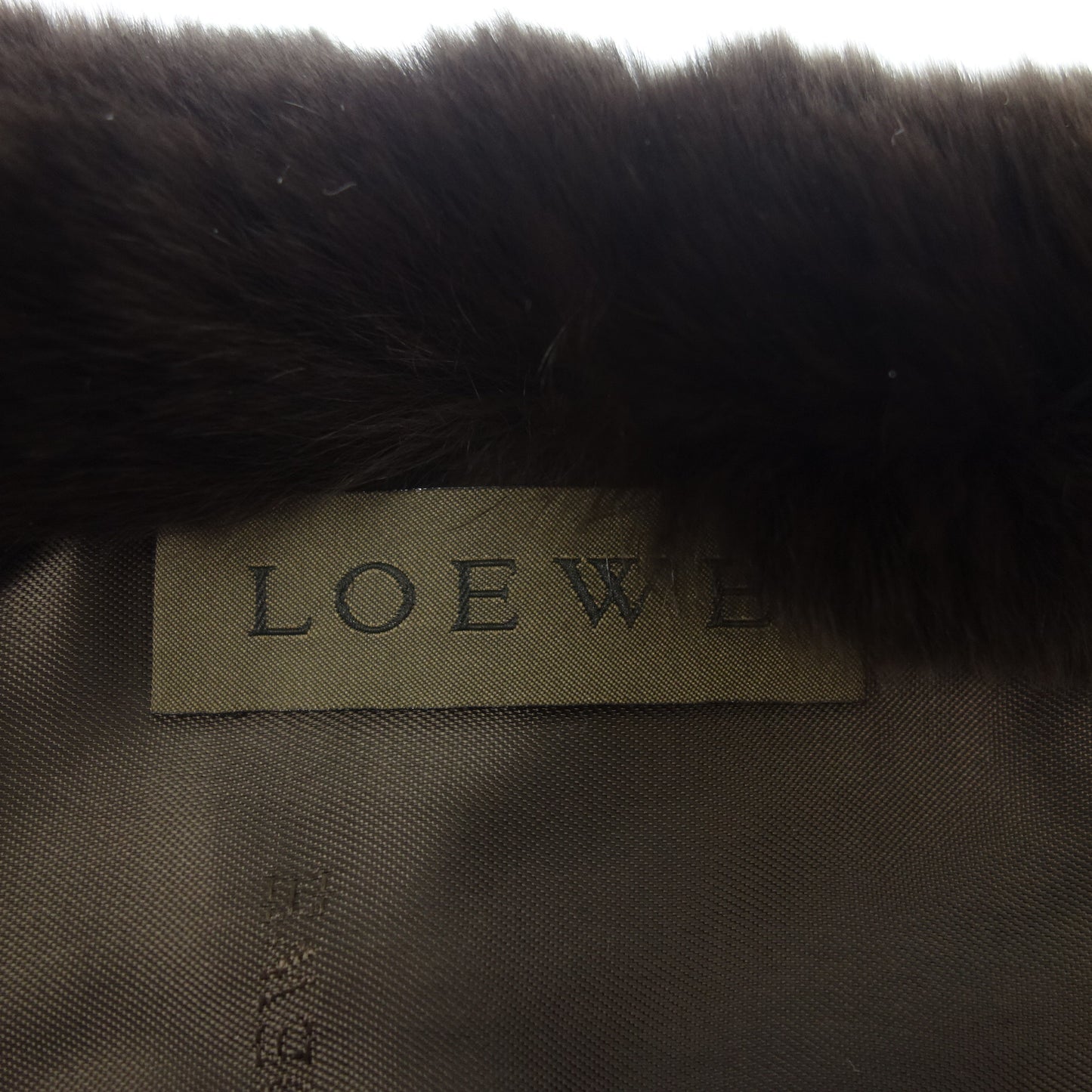 LOEWE 毛皮披肩 棕色 LOEWE [AFI23] [二手] 