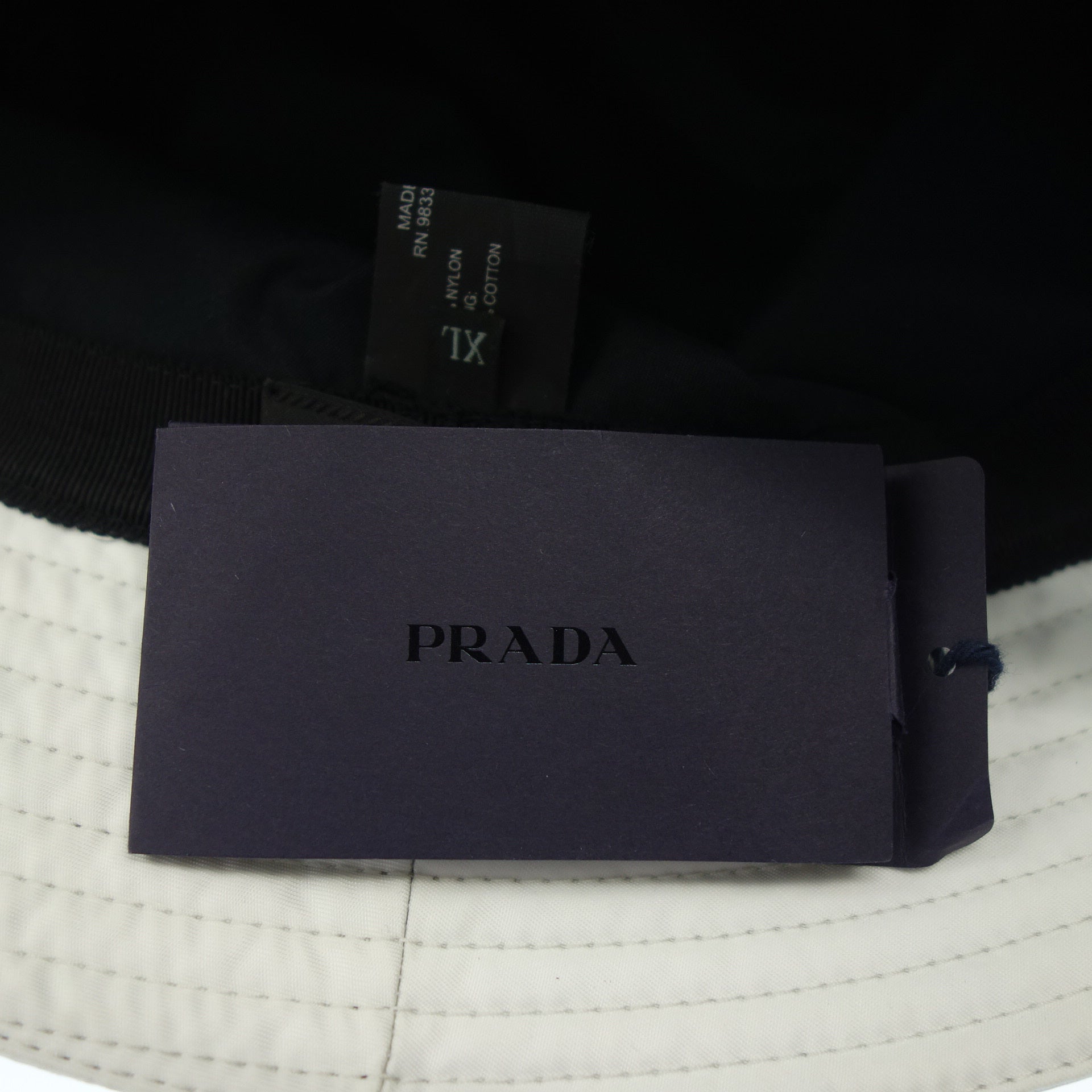 プラダ バケットハット 三角プレート 98339 ホワイト XL PRADA【AFI23