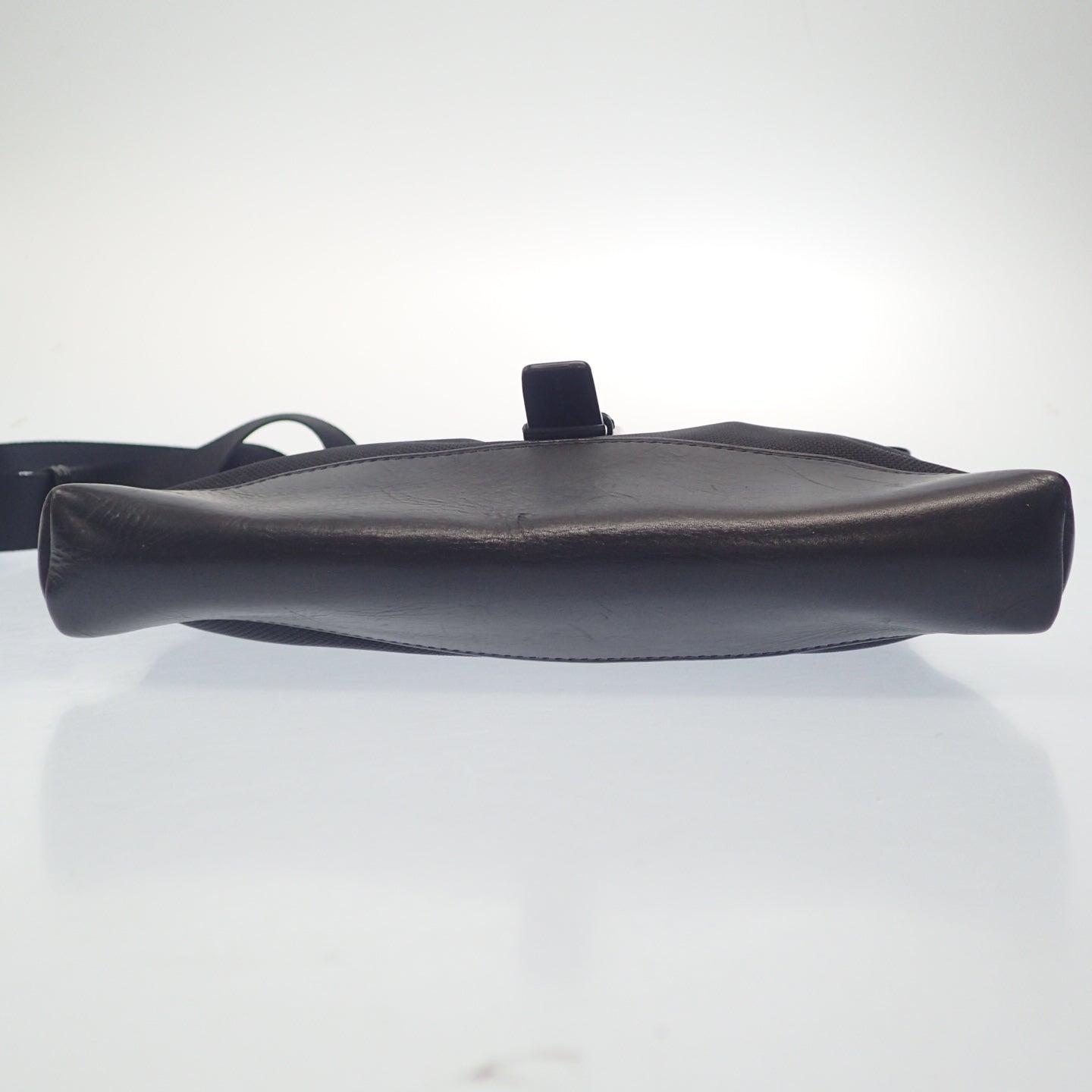 中古◆トゥミ ショルダーバッグ 24113D ブラック TUMI【AFE9】